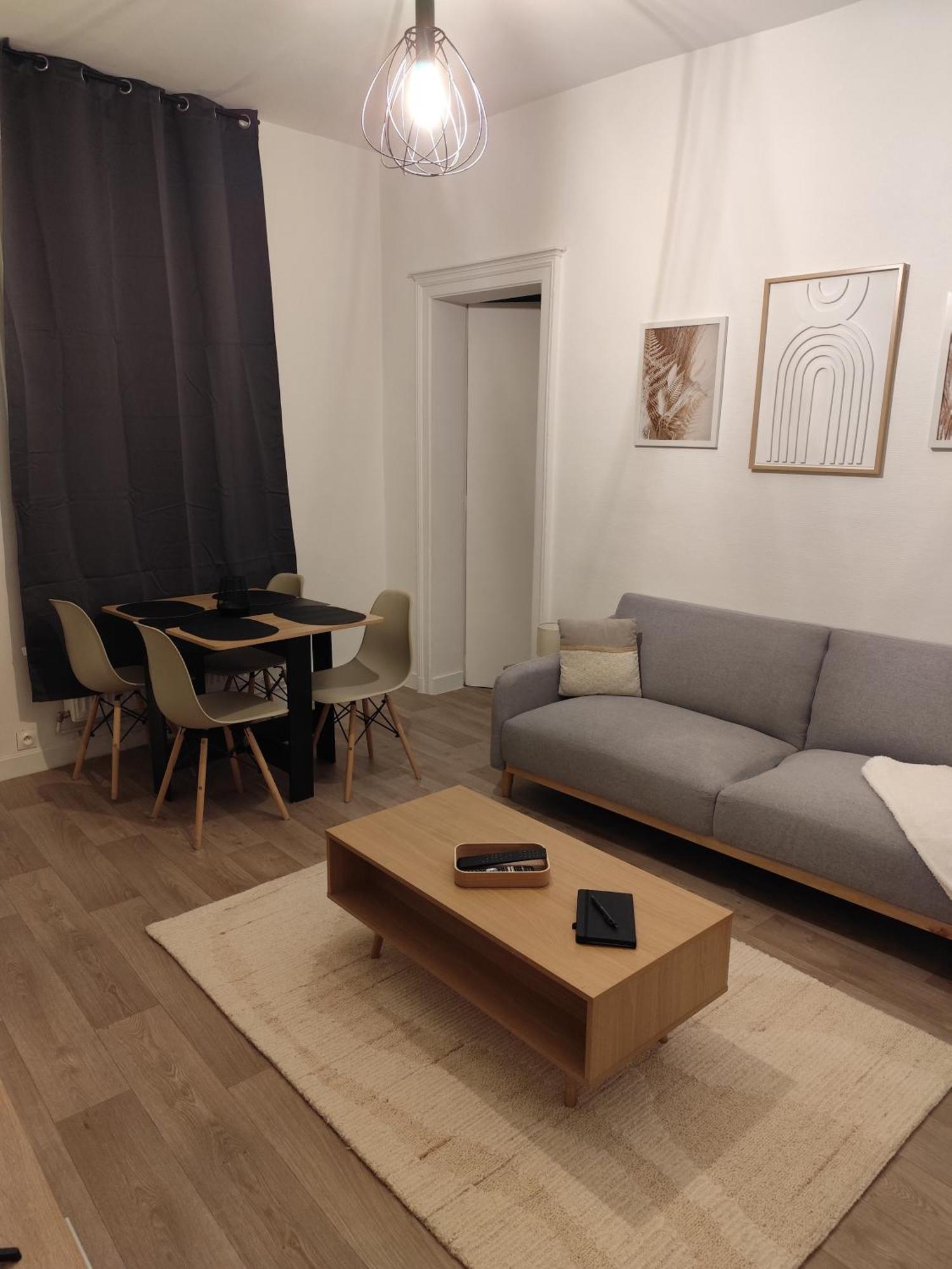 L'escale Saumuroise Apartment